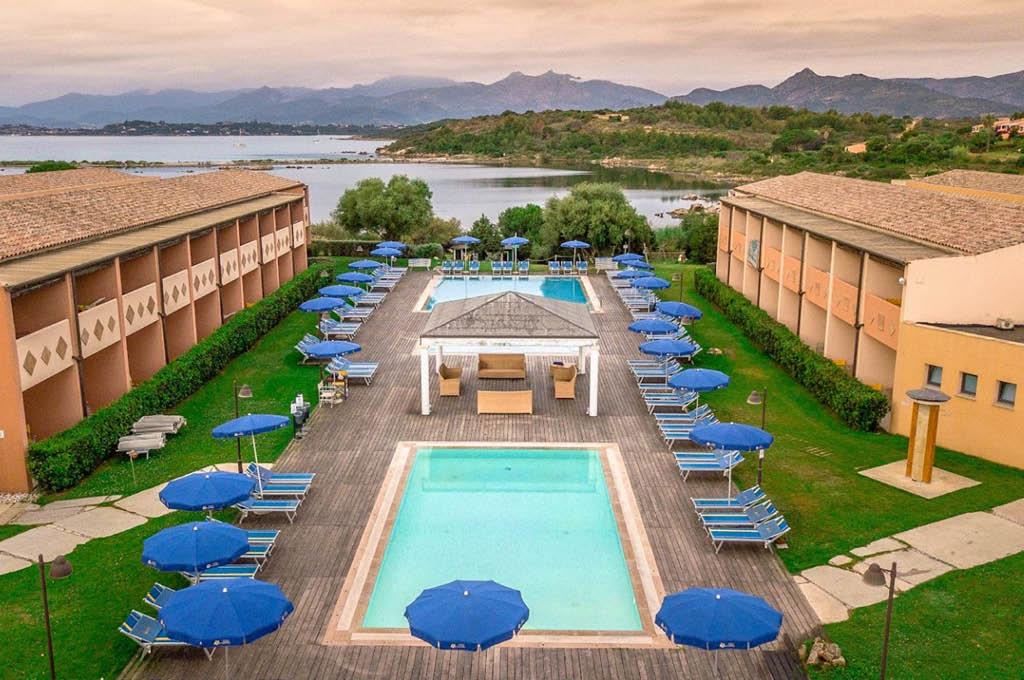 Baja Bianca Beach Resort Cristoforo Travel